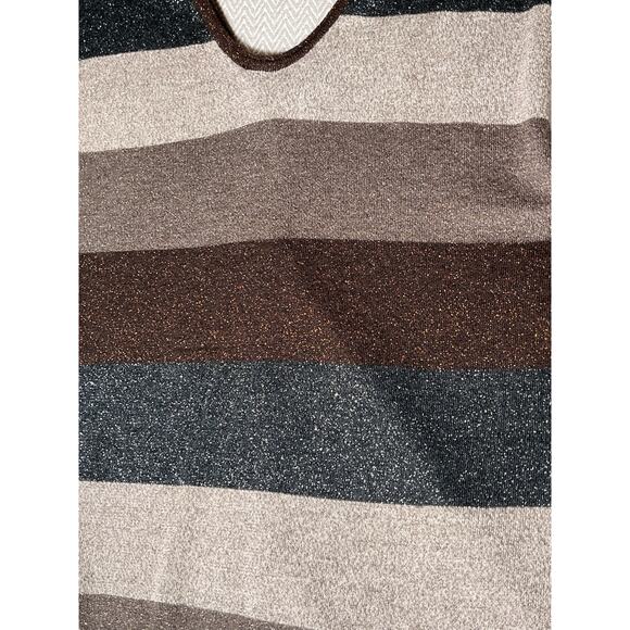 Express Women’s Medium Metallic Stripe Knit Top Scoop Neck Button Back Glitter - Picture 3 of 10